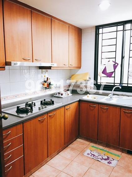 Westmere thumbnail photo